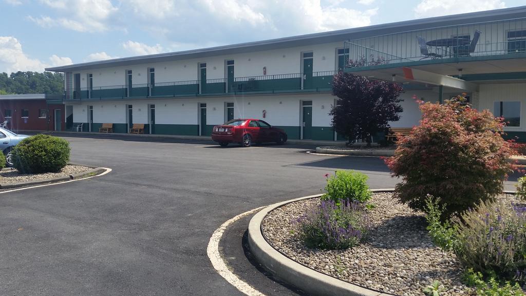 Huntingdon Motor Inn Luaran gambar