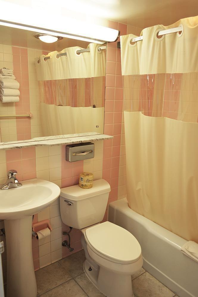 Huntingdon Motor Inn Luaran gambar
