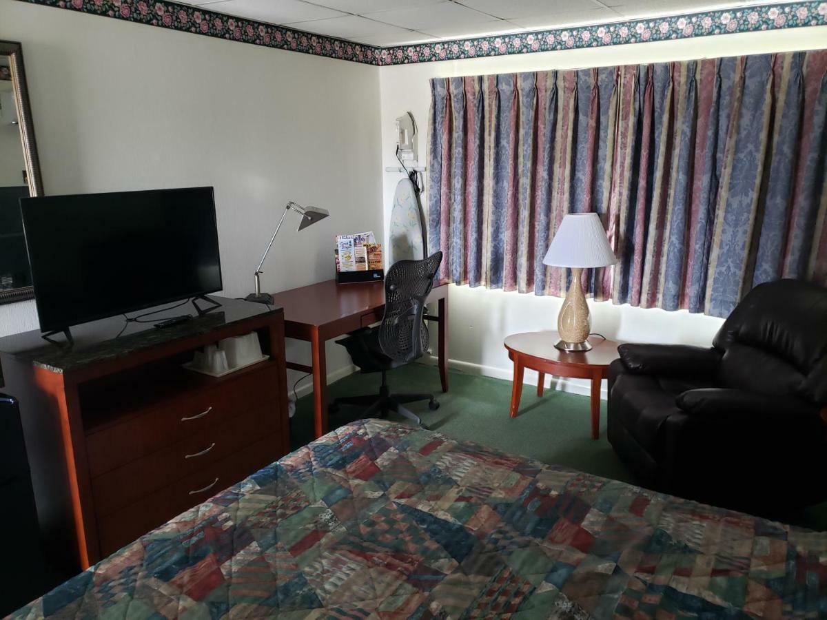 Huntingdon Motor Inn Luaran gambar